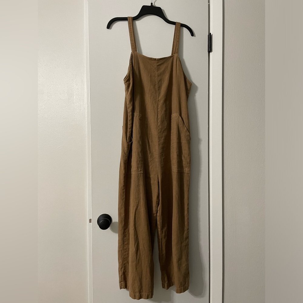 Universal Thread Jumpsuit - Picture 3 of 4